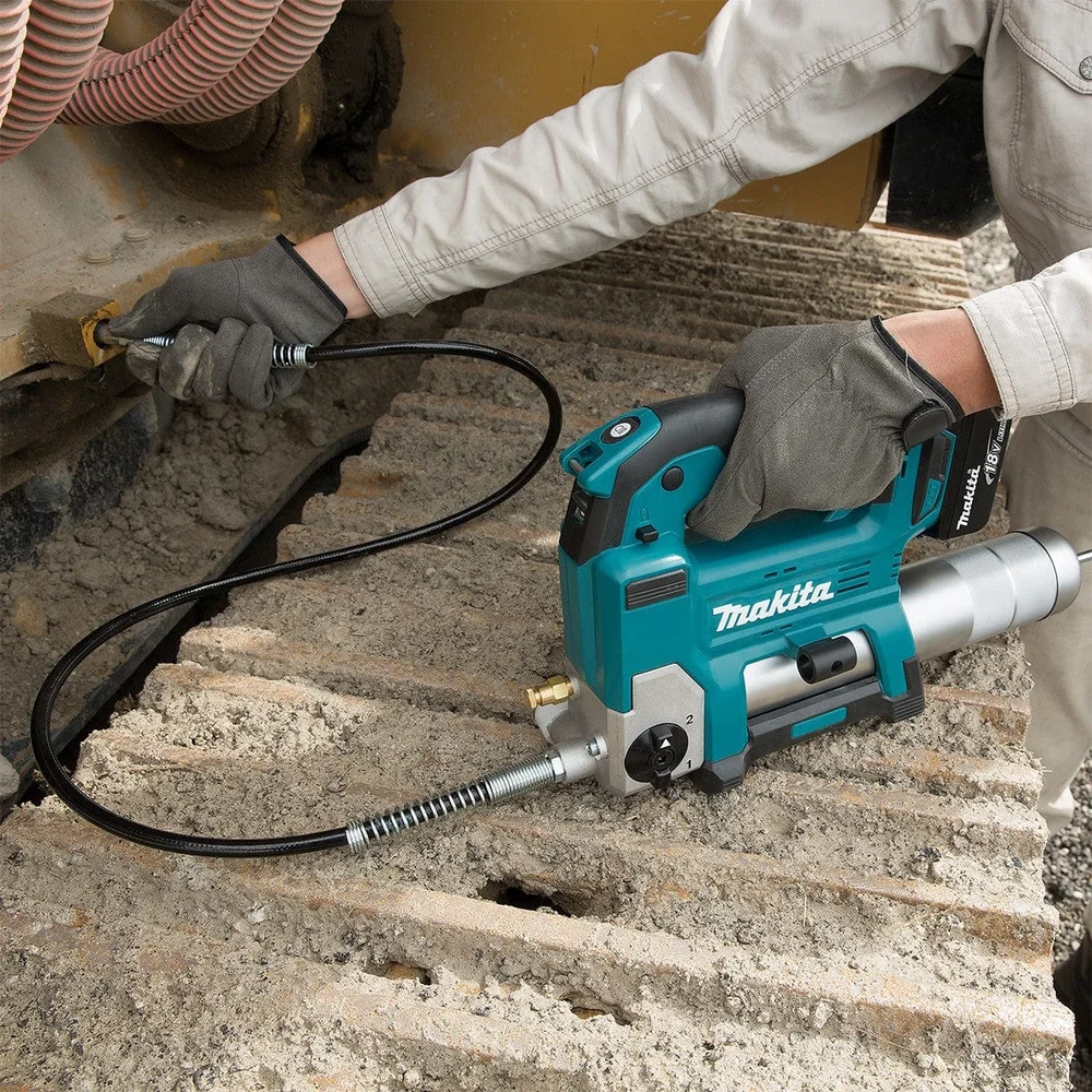 DGP180ZBK 18V Cordless Grease Gun Skin Makita - Image 3