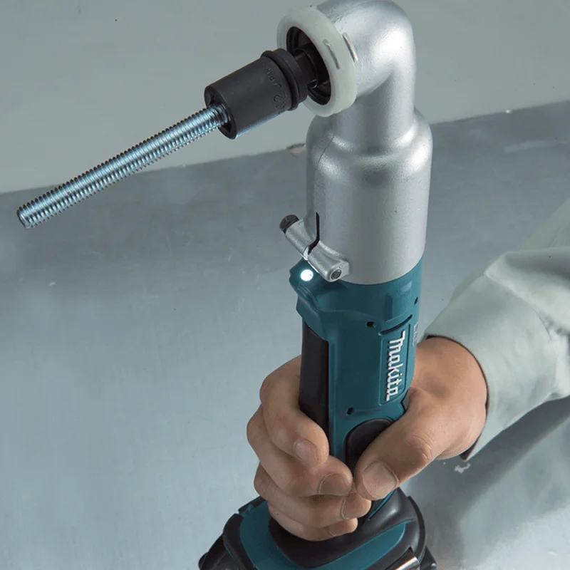 DTL063Z Angle Impact Wrench 18V 3/8in 60Nm Makita - Image 3