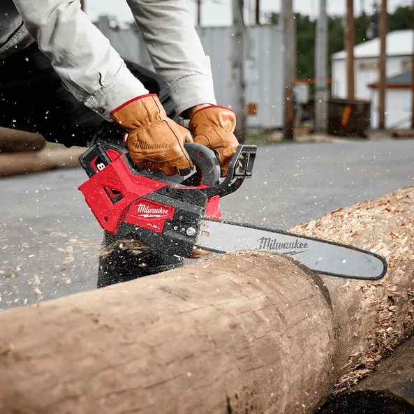 M18FTCHS140 M18 FUEL 14" (356mm) Top Handle Chainsaw Skin Milwaukee - Image 2