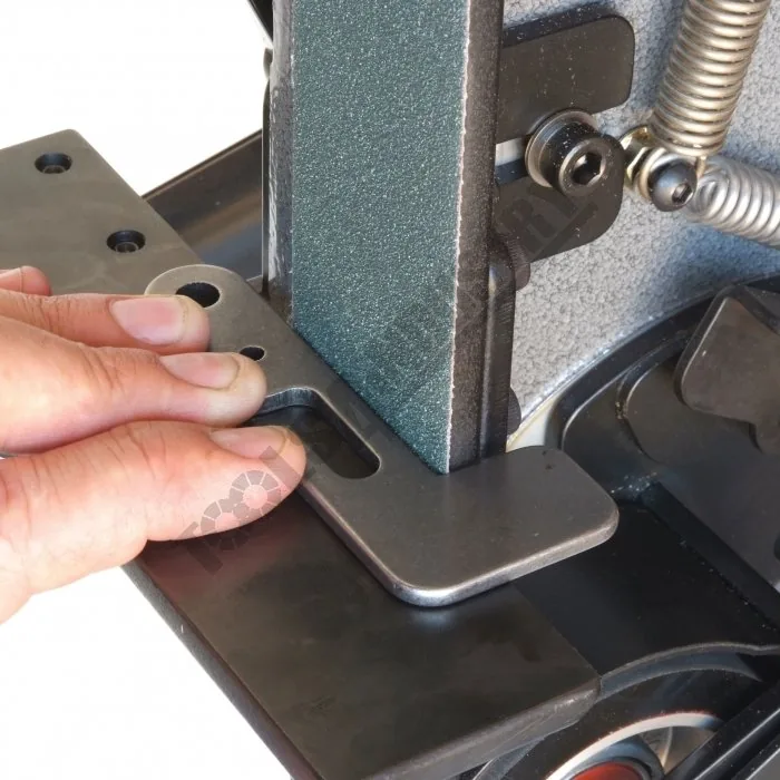 L0961V Radius Master Pedestal Belt - Image 11