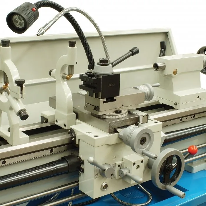 L555D Centre Lathe - Image 14