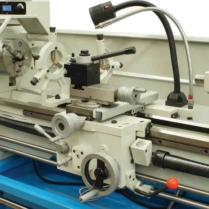 L555D Centre Lathe - Image 16