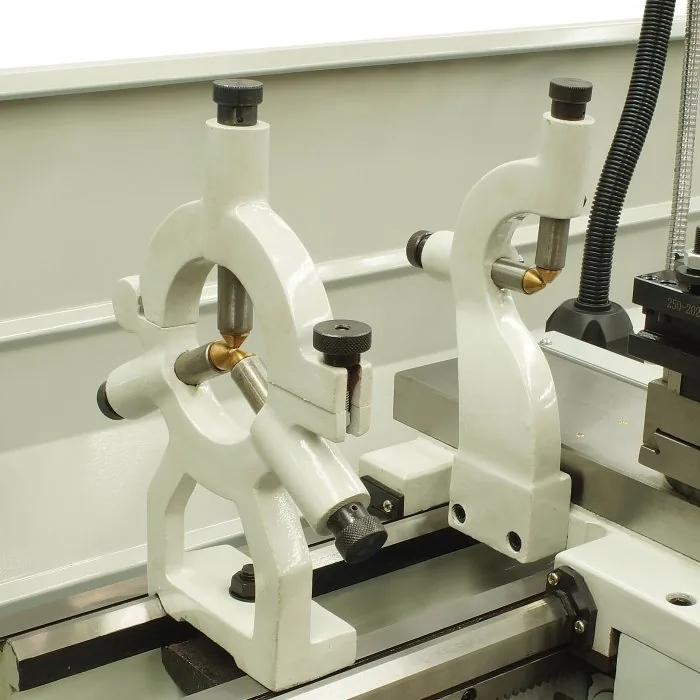 L555D Centre Lathe - Image 18