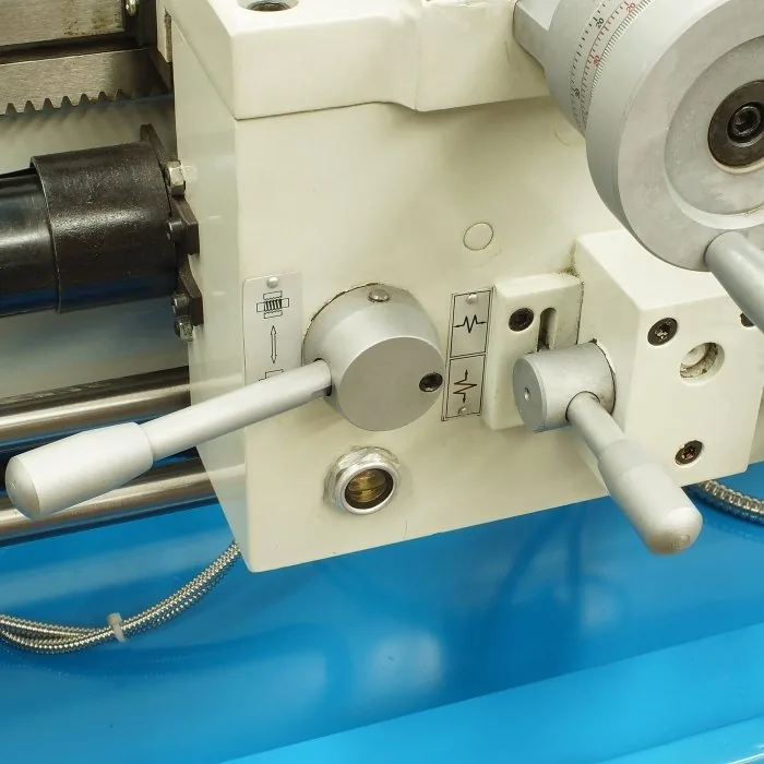 L555D Centre Lathe - Image 26