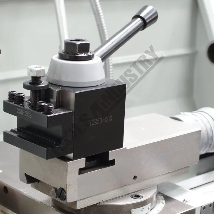 L564E Centre Lathe - Image 11