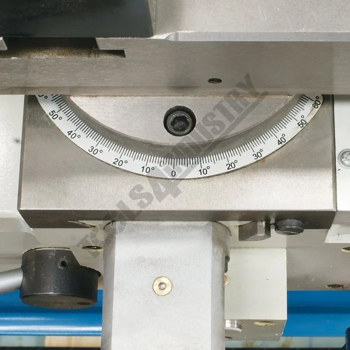 L564E Centre Lathe - Image 12