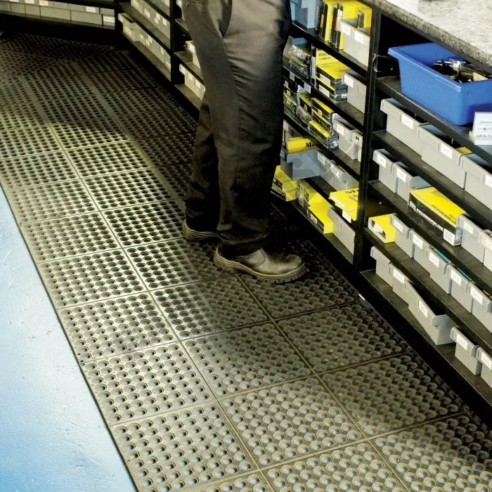 M805 Rubber Mat - Anti-Fatigue - Image 2