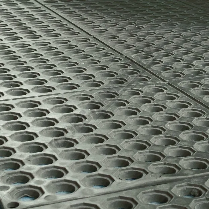 M805 Rubber Mat - Anti-Fatigue - Image 3
